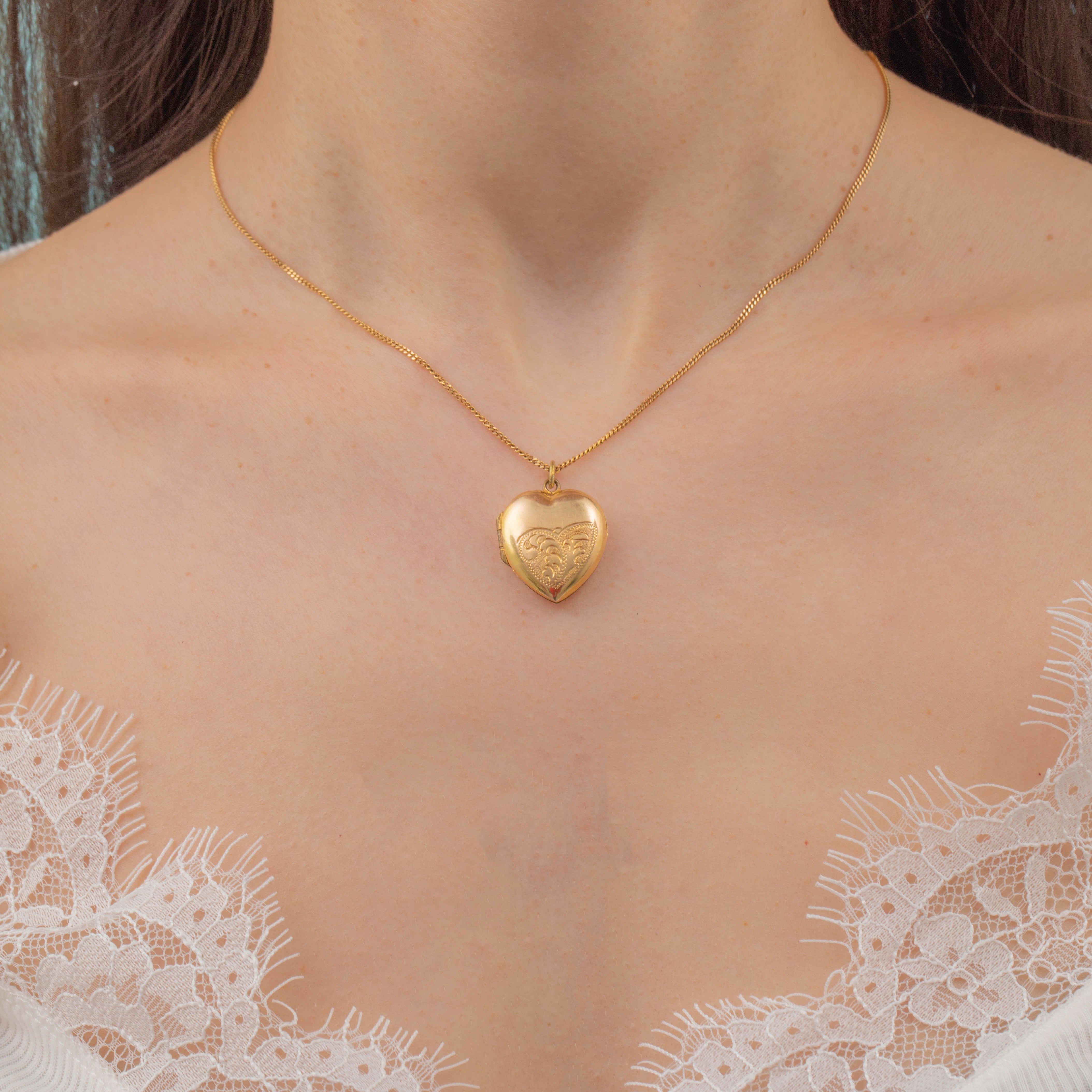 Heart Lockets Examples Antique 9ct Gold Engraved Heart Locket