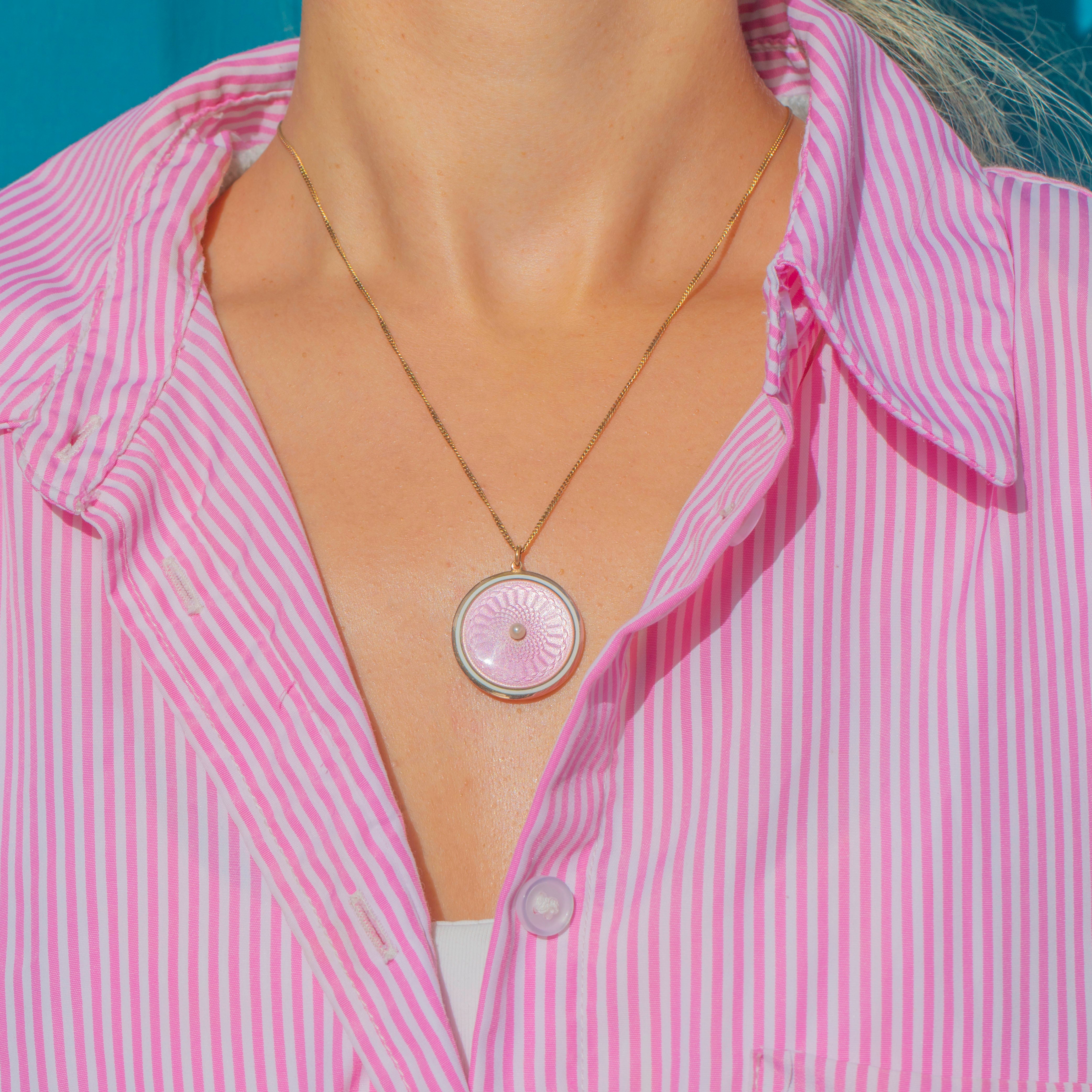 Locket Back Antique 18ct Gold Pink Enamel Pearl Locket-Back Pendant