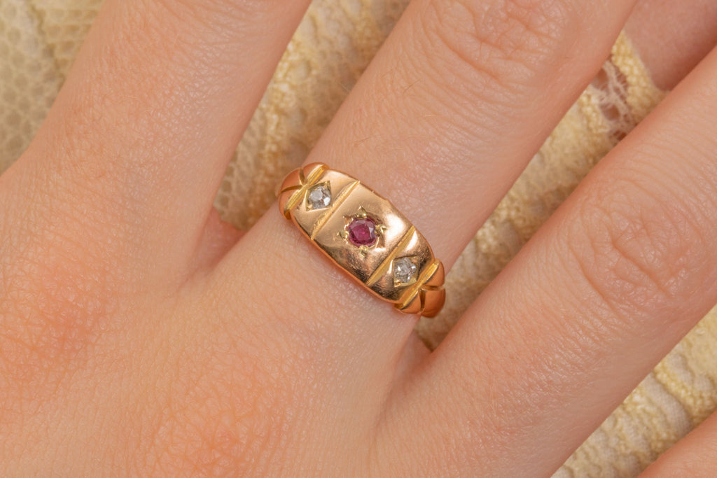 Antique 18ct Gold Ruby Diamond Gypsy Ring