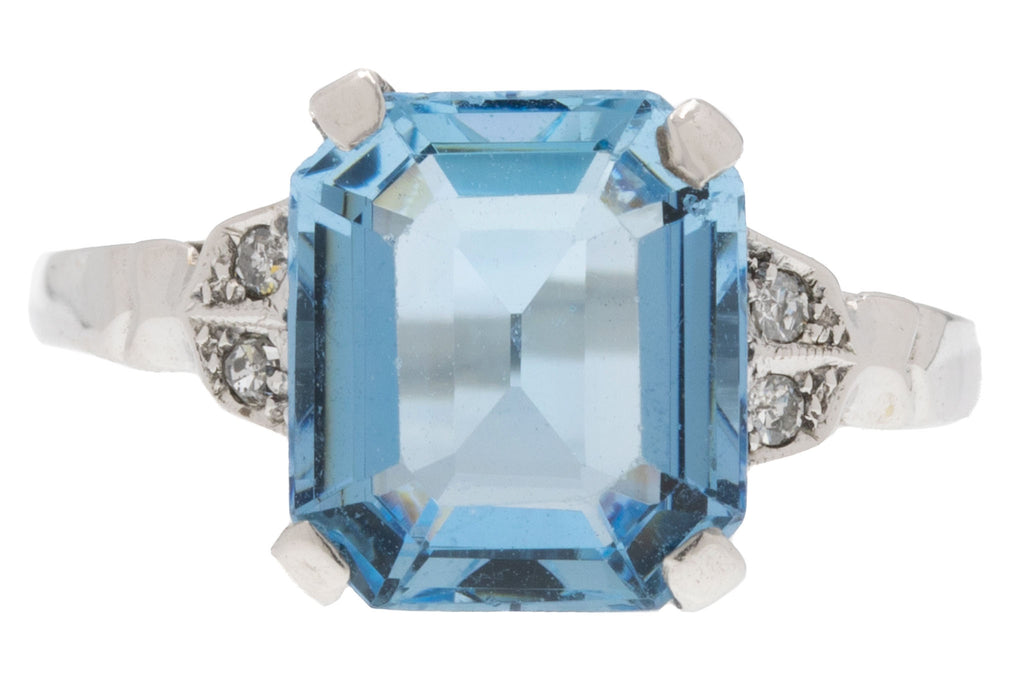 Art Deco 18ct White Gold Aquamarine Diamond Ring