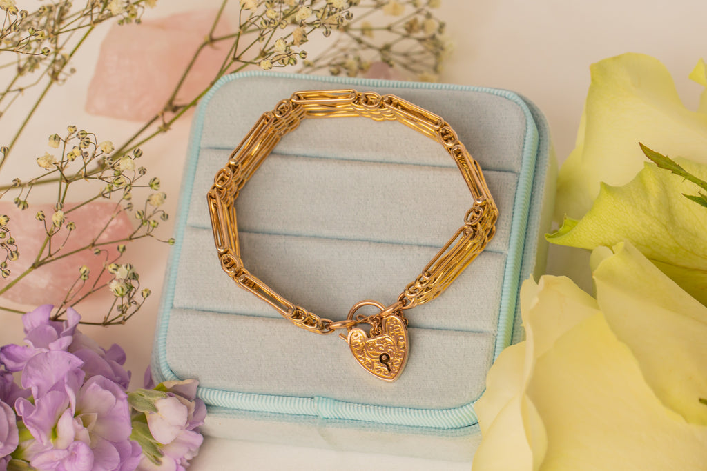 Antique 9ct Gold Gate Bracelet, Engraved Heart Padlock, 16.5g