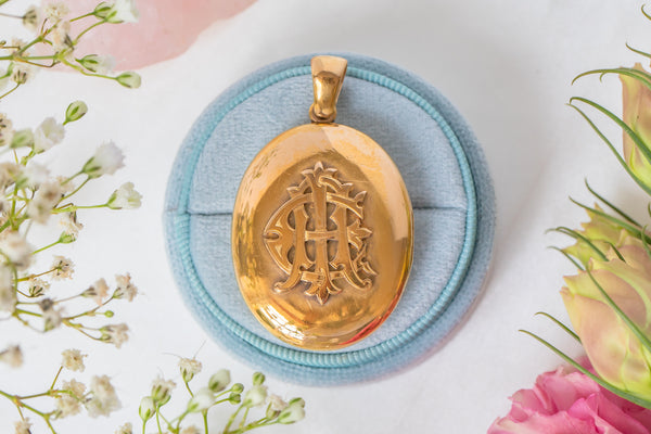 Victorian 15ct Gold Amity Eternity Infinity Locket – Lillicoco