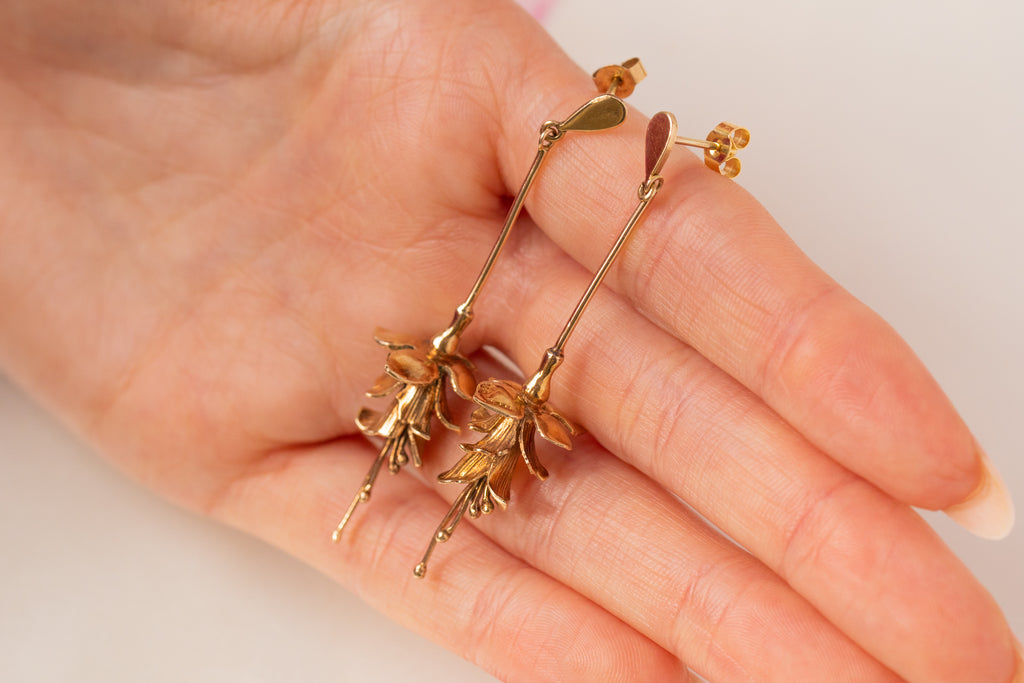 9ct Gold Fuchsia Drop Earrings