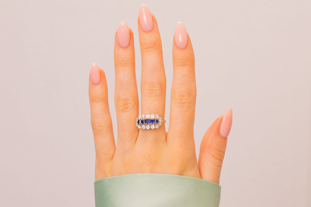 18ct Gold Sapphire & Diamond Cluster Ring, 0.60ct Sapphire 0.85ct Diamond