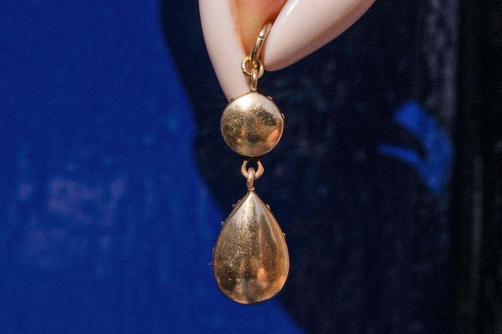 Georgian 9ct Gold Foiled Garnet Drop Pendant, 3.20ct