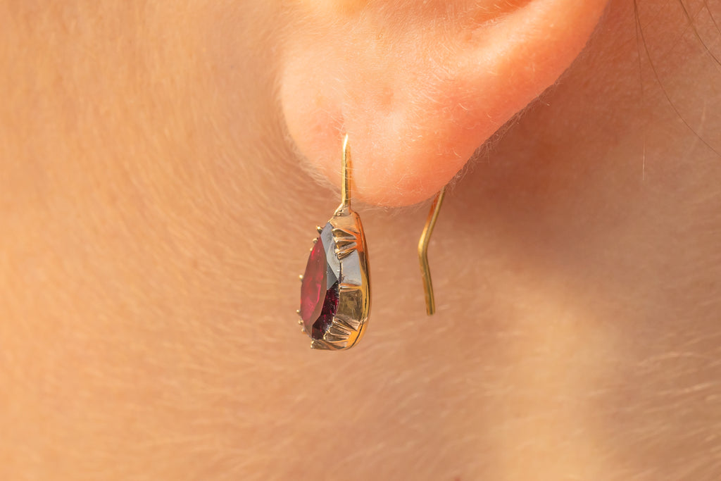 Georgian 9ct Gold Foiled Garnet Earrings