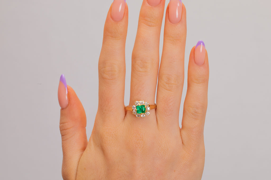 Victorian 18ct Gold Emerald Diamond Cluster Ring, 0.55ct Emerald