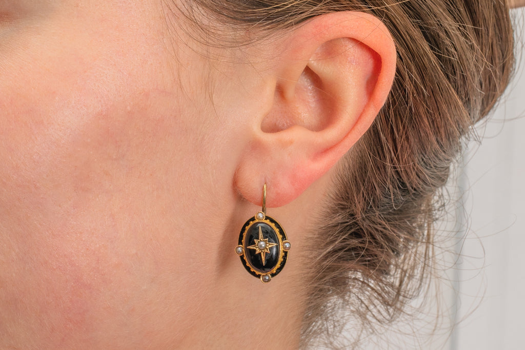Antique 15ct Gold Onyx Pearl Etruscan Earrings