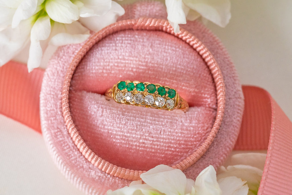 Antique 18ct Gold Emerald Diamond Ring
