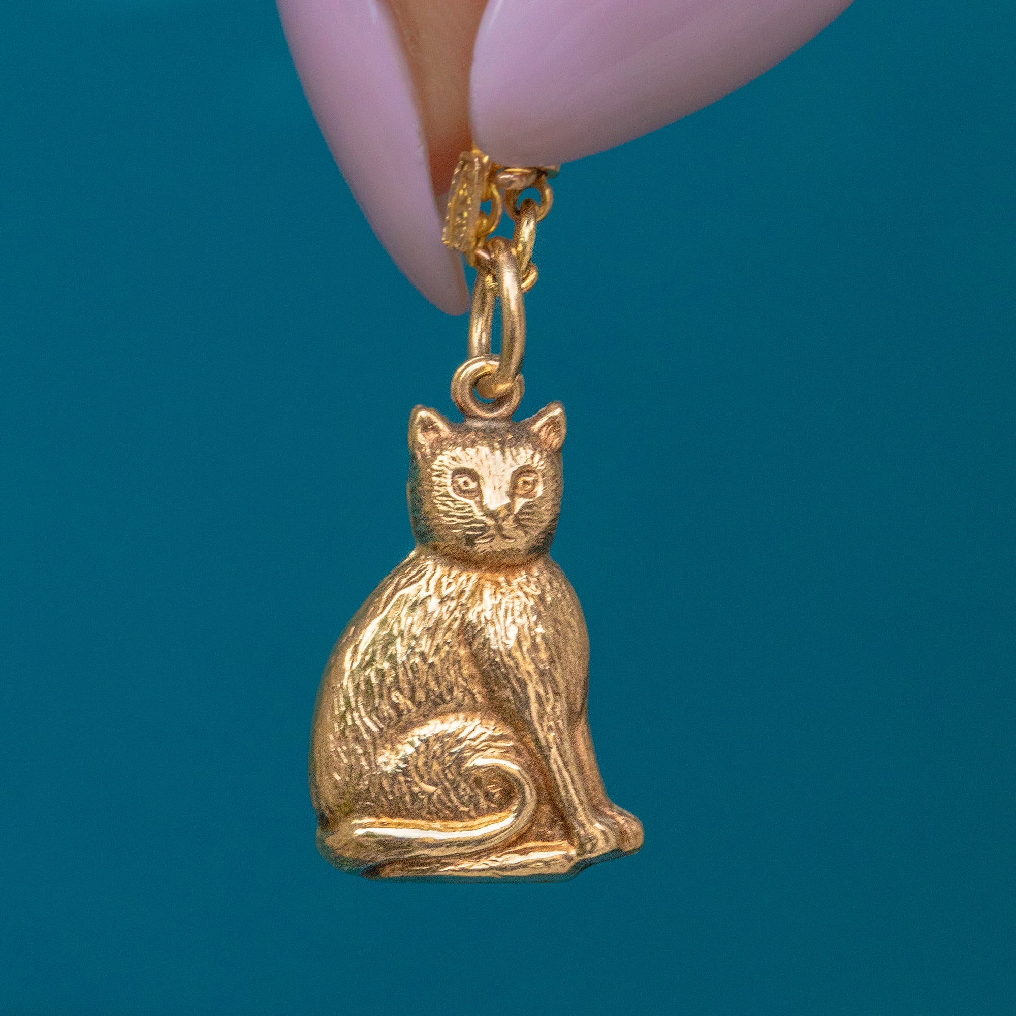thumbnail image 2 of 9ct Gold Cat Charm With Crystal Bow – Cute Animal Pendant For Collar 2 of 6