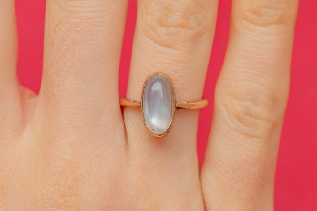 Antique 9ct Gold Moonstone Cabochon Ring