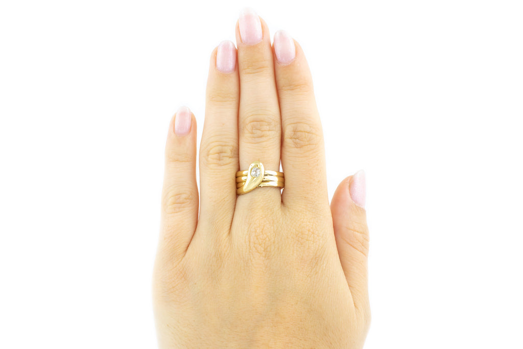 Antique 18ct Gold Snake Ring (0.25ct)