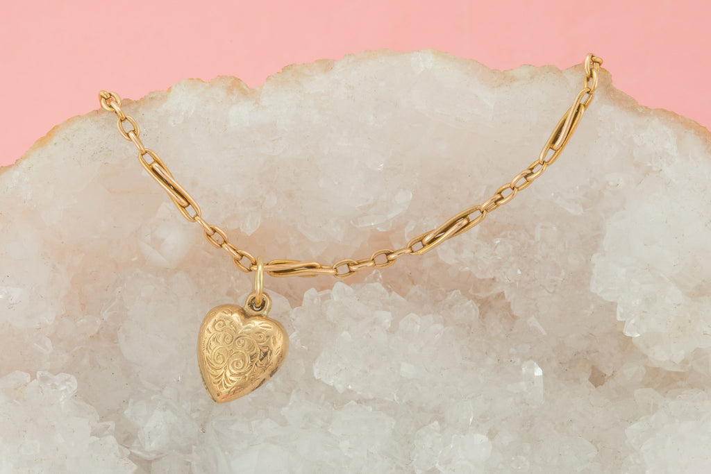 Victorian 15ct Gold Paperclip Bracelet with Heart Charm, 7&1/2"