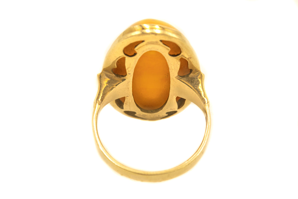 Large Amber 9ct Gold Solitaire Ring