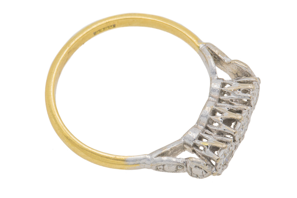 18ct Gold 3-Stone Star-Set Diamond Ring - Trilogy Ring (0.25ct)