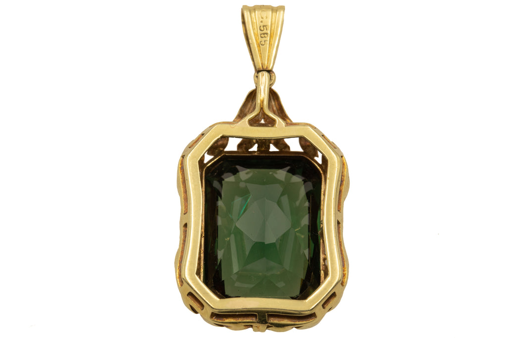 14ct Gold Spinel Pendant, 20.50ct Spinel