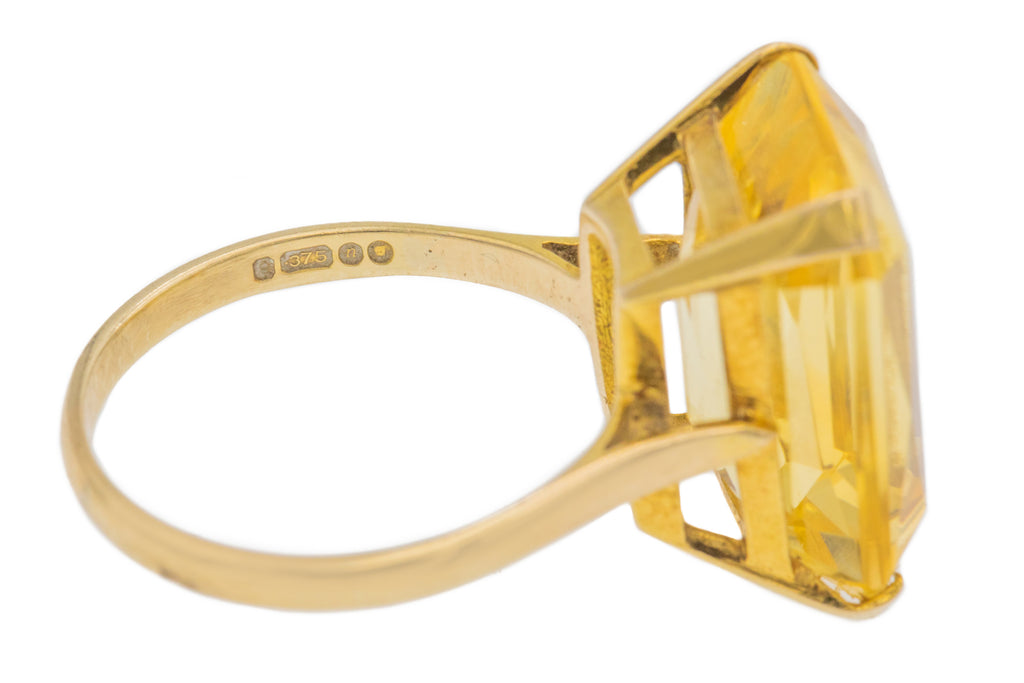 9ct Gold Rectangular Citrine Cocktail Ring, 13.70ct