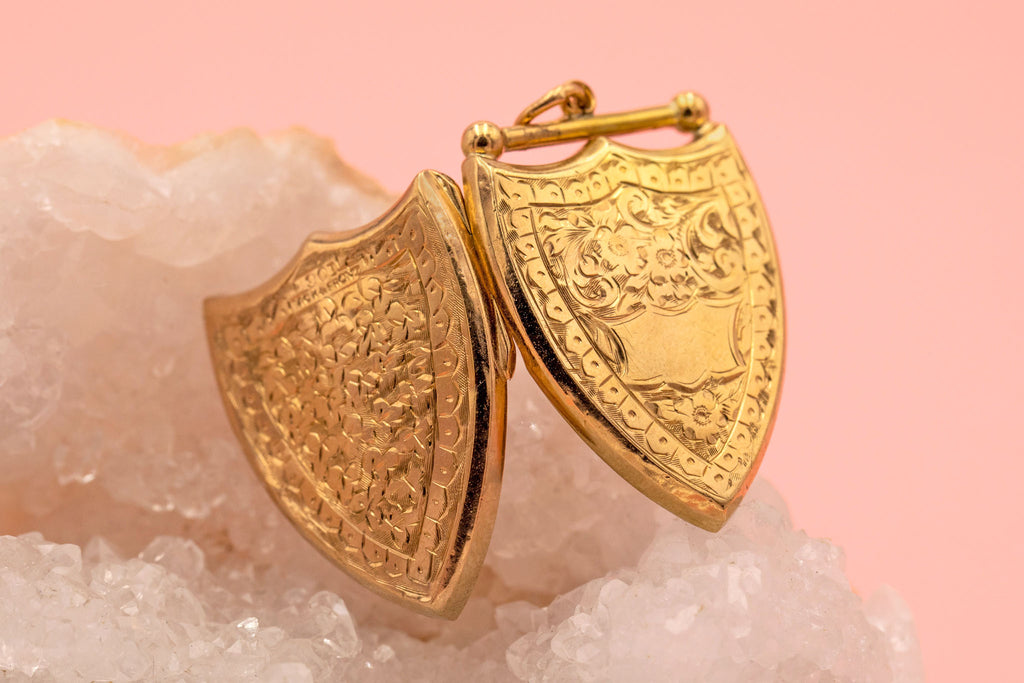 Edwardian 9ct Gold Engraved Shield Locket