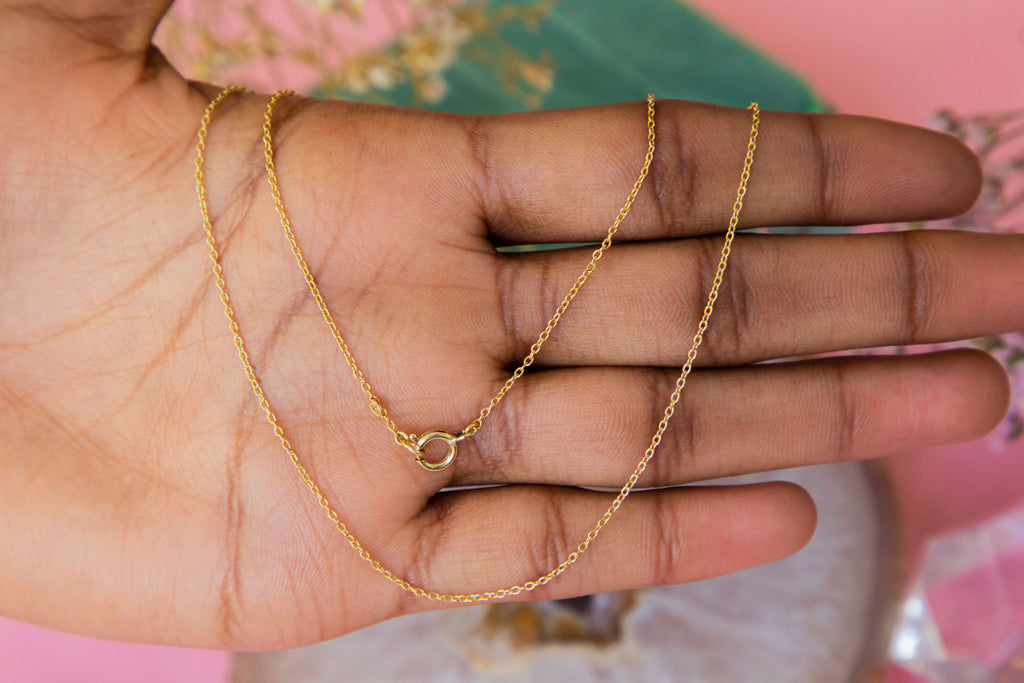17" 9ct Gold Skinny Pendant Chain, 1.5g