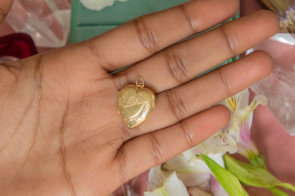 9ct Gold Dainty Heart Locket, Engraved Front