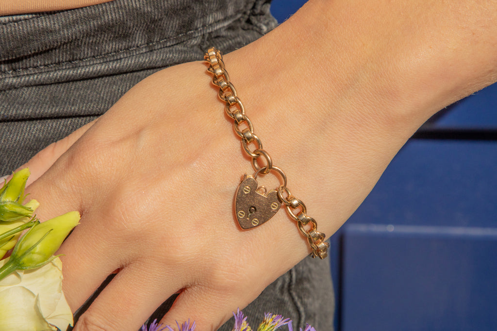 8" Antique 9ct Gold Heart Padlock Bracelet, 16.1g