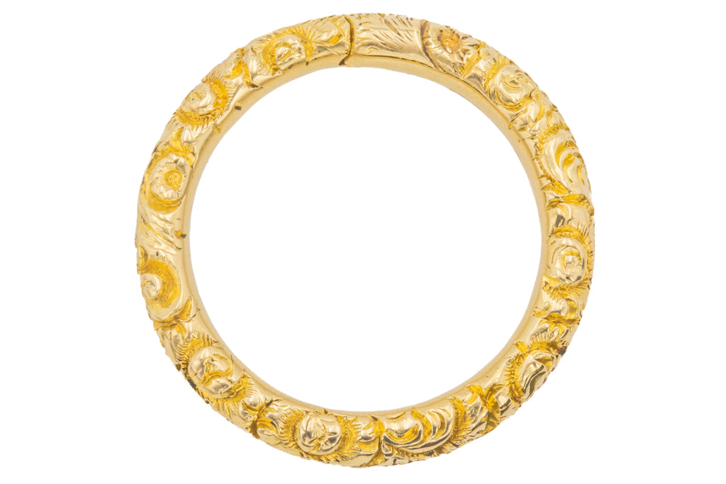 Victorian 18ct Gold Engraved Split Ring, 27.5mm diameter (10.3g)