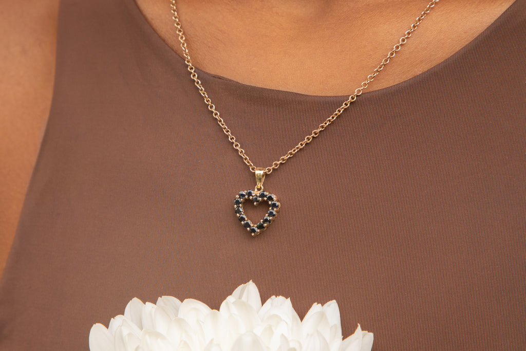 9ct Gold Sapphire Heart Pendant, 0.70ct