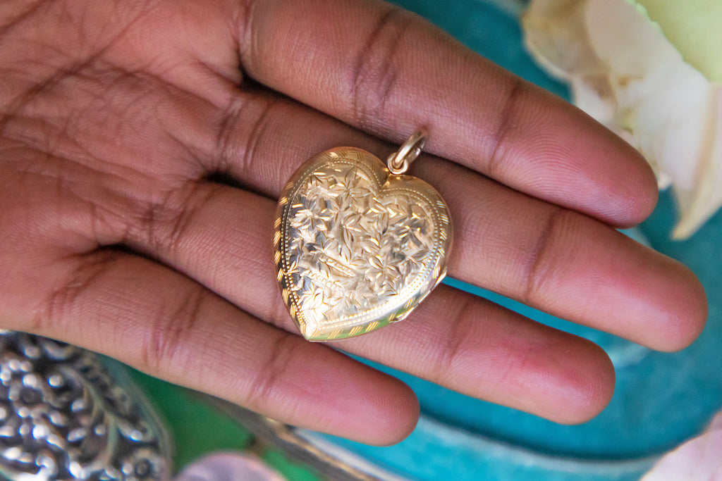 Edwardian 9ct Gold Heart Locket