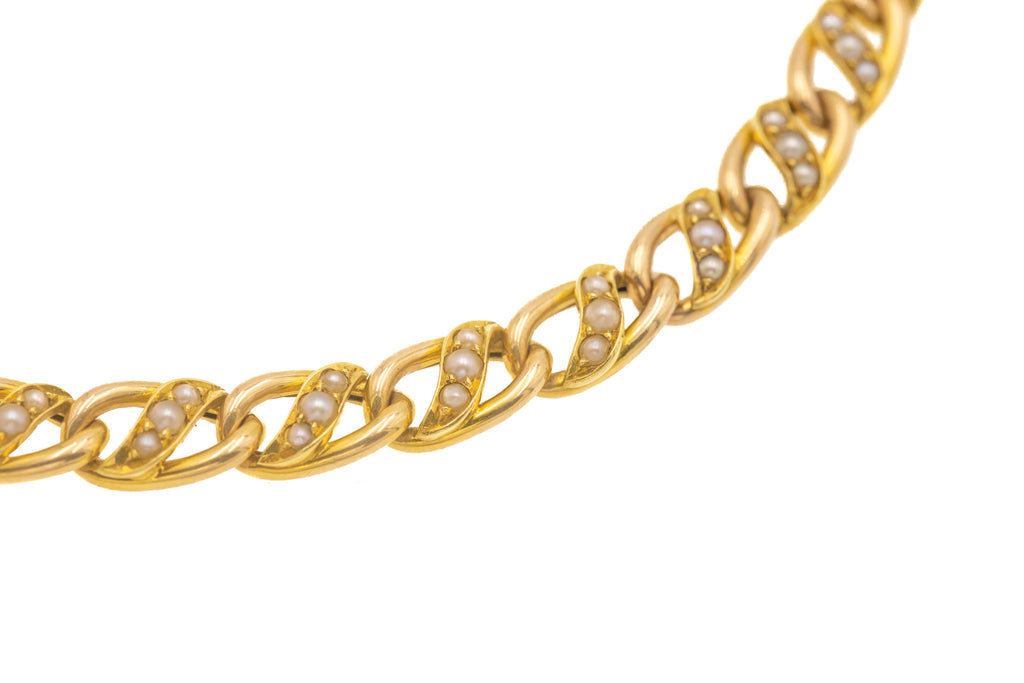 7.5" 14ct Gold Pearl Curb Link Bracelet, 15.8g