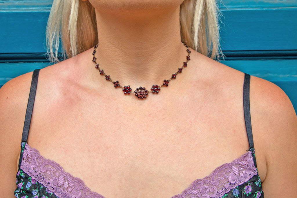 15" Victorian Rose-Cut Bohemian Garnet Riviere Necklace