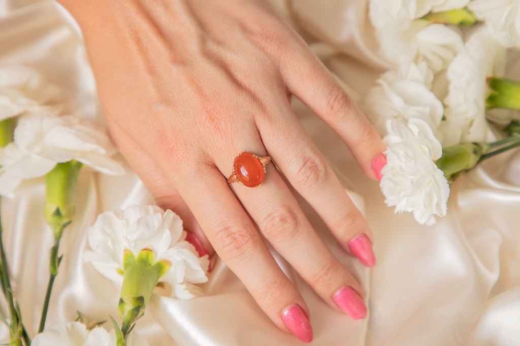 9ct Gold Carnelian Cabochon Ring