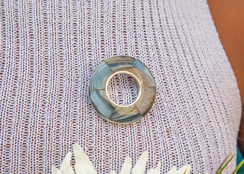 Antique Silver Montrose Agate Round Brooch