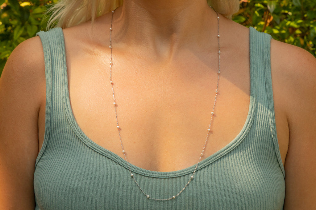30" Edwardian Platinum Pearl Necklace