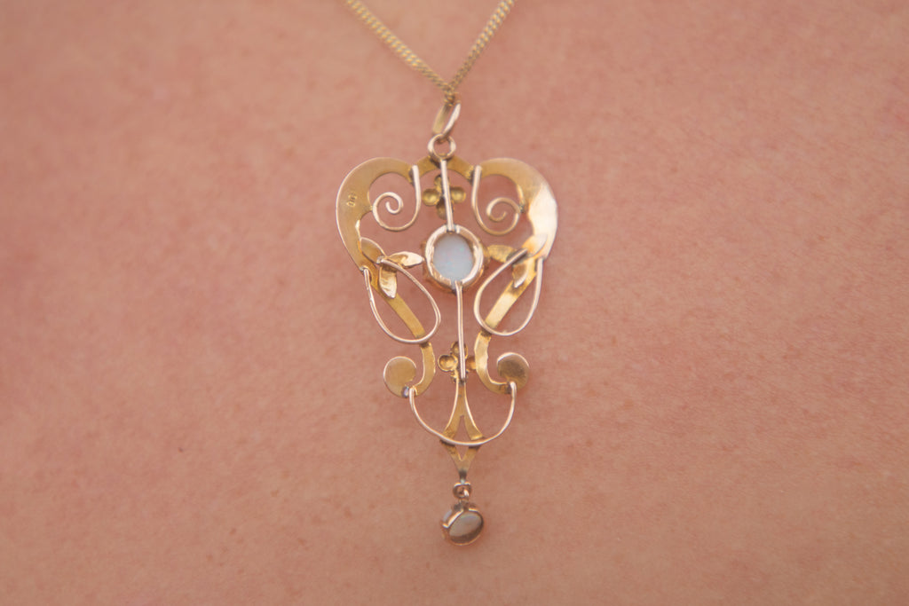 Art Nouveau 9ct Gold Opal Drop Pendant