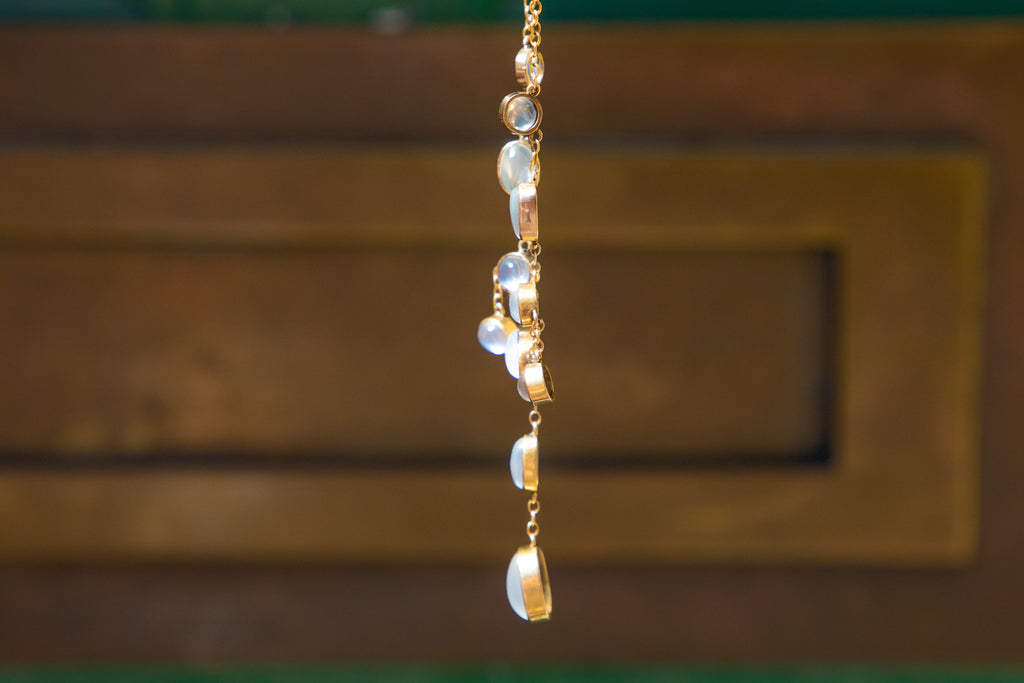 18" Antique 9ct Gold Moonstone Fringe Necklace, 9.20ct