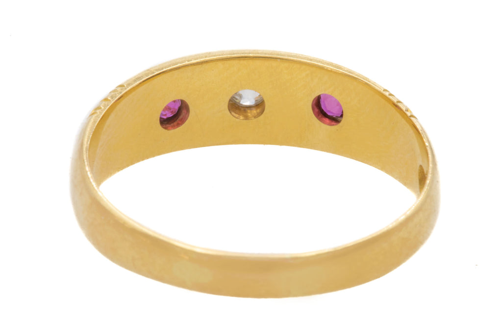 Antique 18ct Gold Diamond Ruby Star Set "Gypsy" Ring