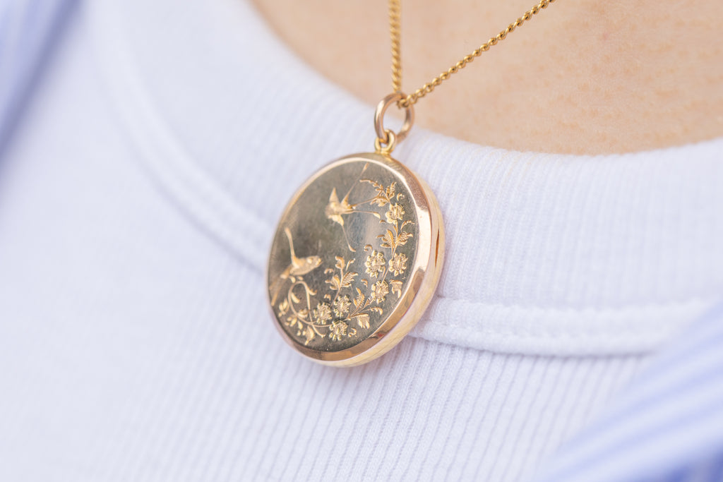 Antique 9ct Gold Engraved 'Swallow' Floral Locket
