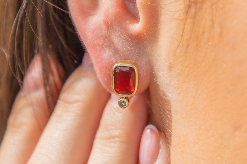 18ct Gold Fire Opal Stud Earrings, 1.40ct Opal