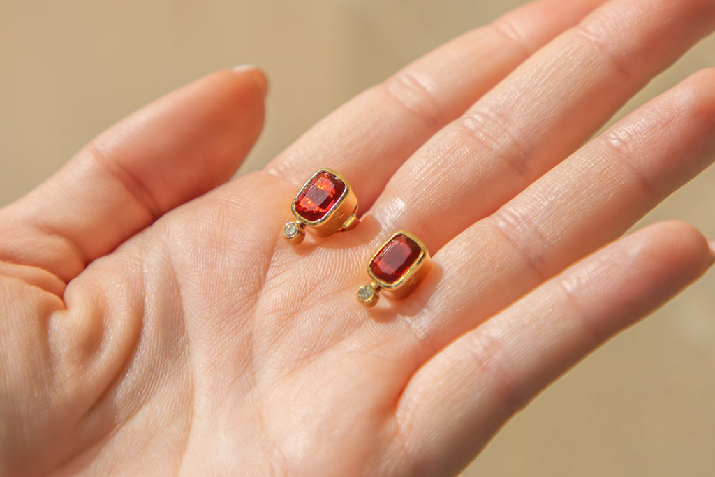 18ct Gold Fire Opal Stud Earrings, 1.40ct Opal