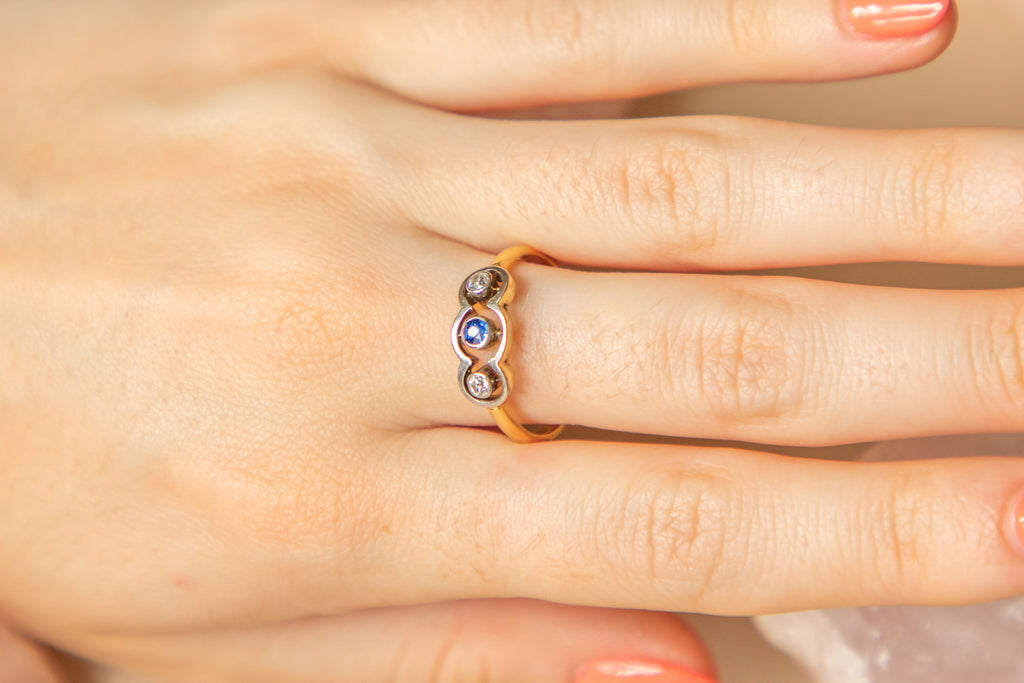 18ct Gold & Platinum Diamond Sapphire Ring