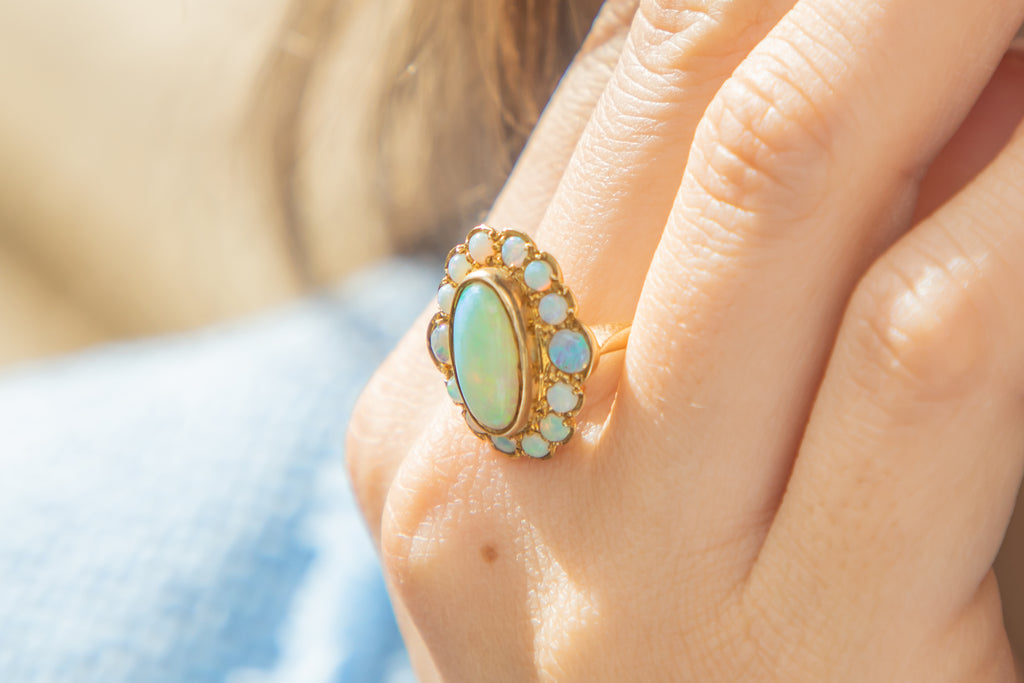9ct Gold Opal Cluster Ring, 1.85ct