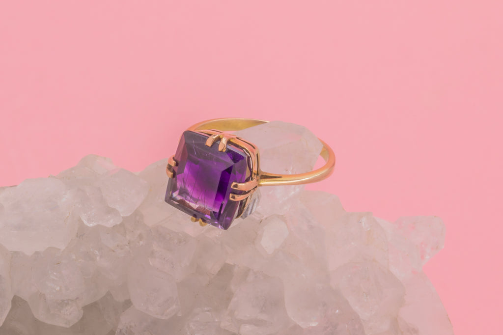9ct Gold Amethyst Solitaire Ring, 3.50ct