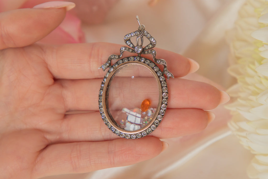 Edwardian Silver Paste Shaker Locket - Loose Diamonds, Moonstones, Opals, Garnet & Fire Opal