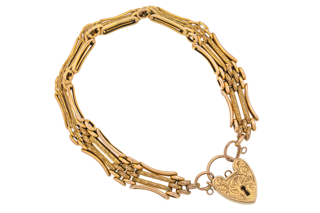 7" Antique 9ct Gold Textured Gate Bracelet, Engraved Heart Padlock, 12.7g