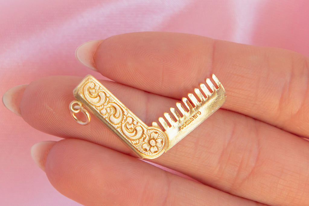 9ct Gold Articulated Engraved Hair Comb Charm