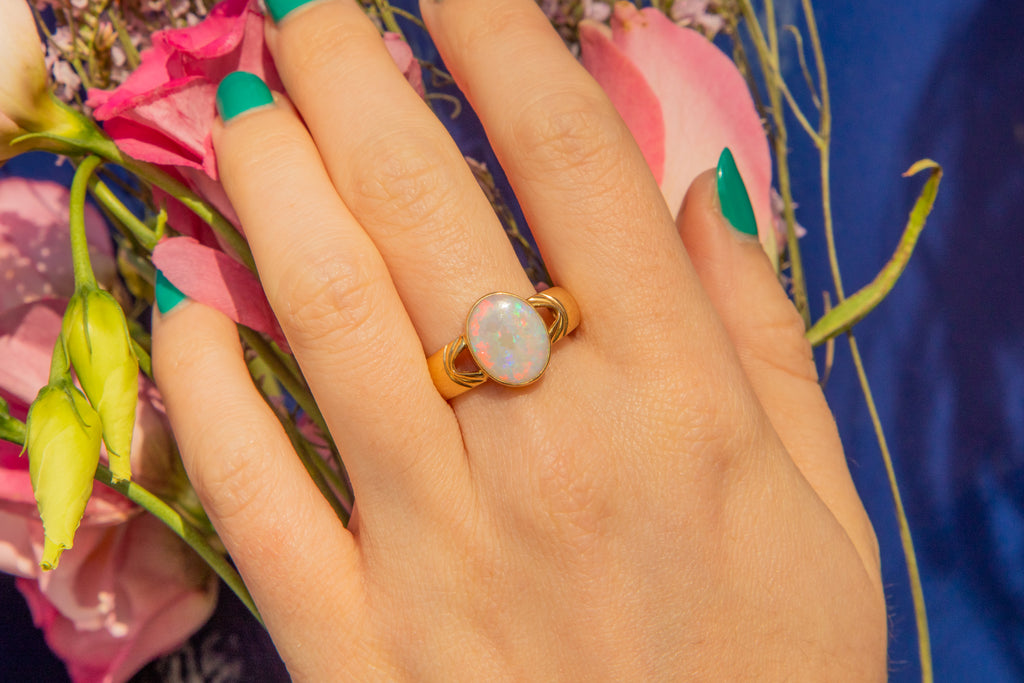 Chunky 18ct Gold Opal Solitaire Ring, 1.15ct