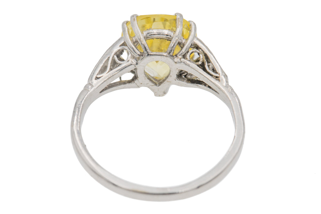 Art Deco Pear-Shaped Yellow Sapphire Diamond Ring - 18ct & Plat