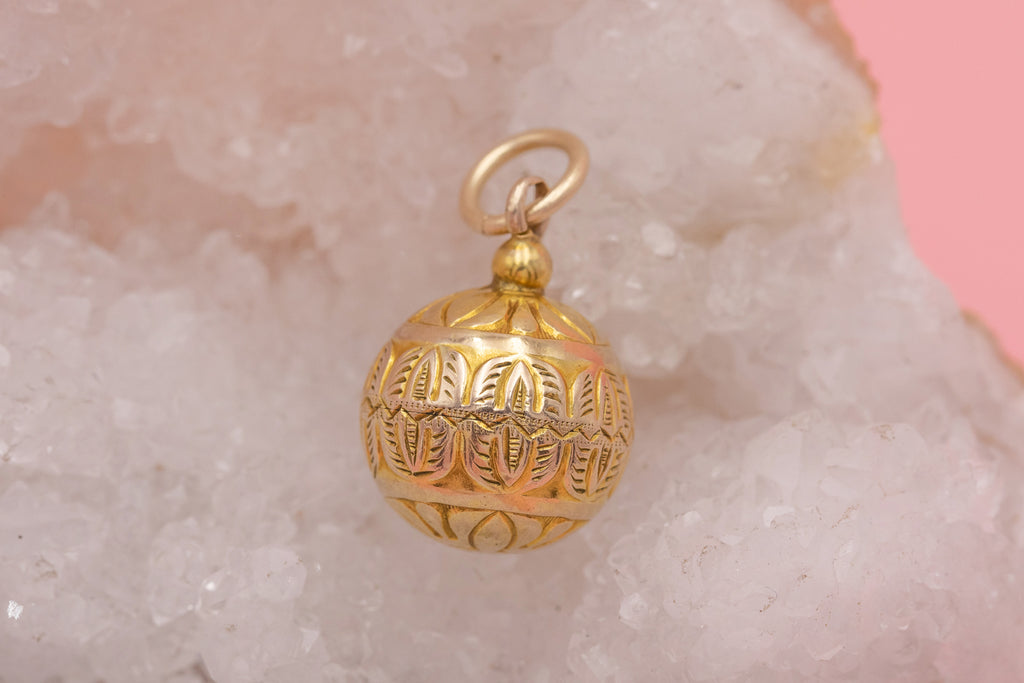 Victorian 9ct Gold Engraved Orb Pendant