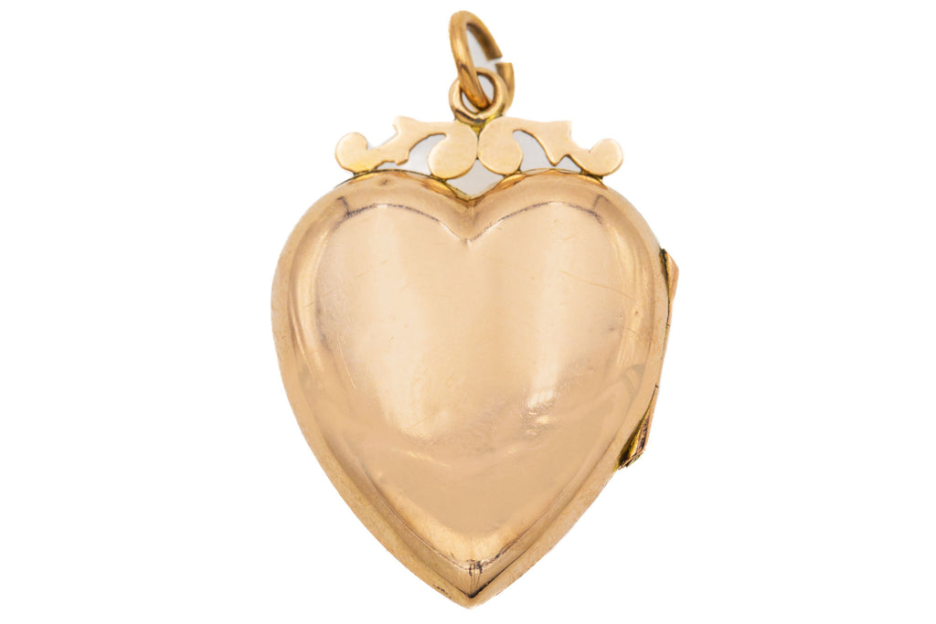 Lucky 9ct Gold Pearl Heart Locket