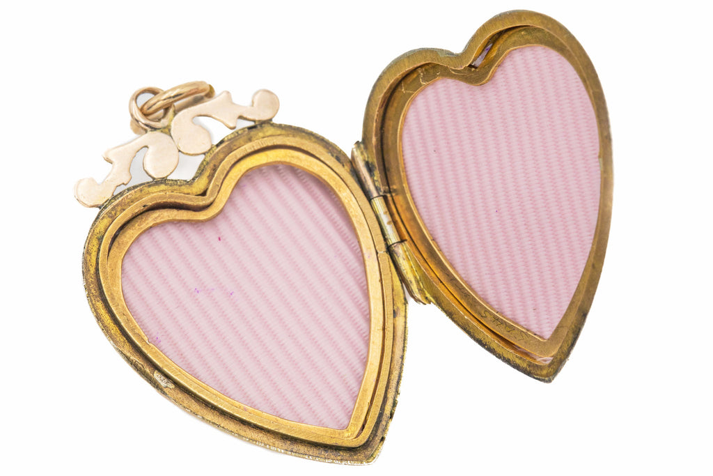 Lucky 9ct Gold Pearl Heart Locket